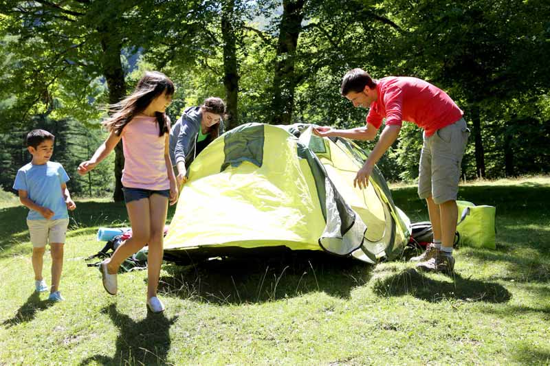 Sådan vælger du den rigtige gasgrill til din campingtur